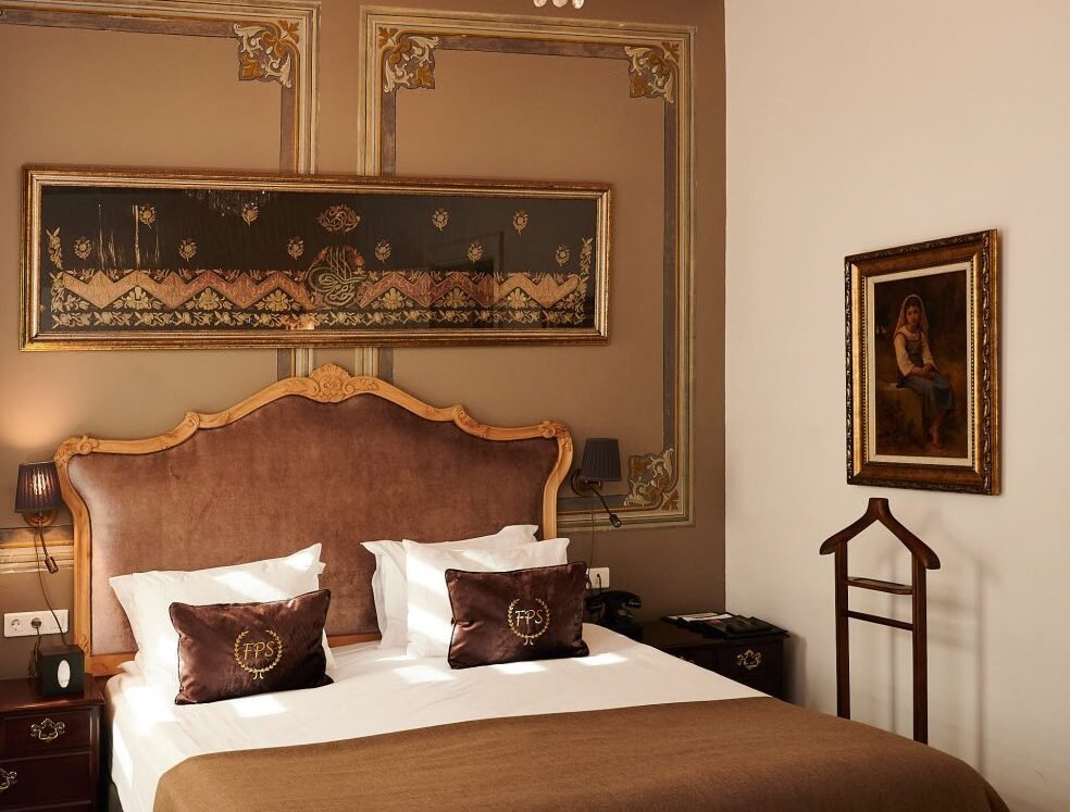 Faik-pasha-hotels-grand-suite-984x1024 Faik-pasha-hotels-grand-suite-984x1024
