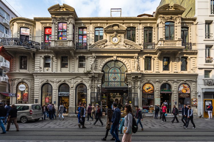 Beyoğlu Hotels, Beyoğlu otelleri, Beyoğlu butik otel, Galata otelleri, Taksim otelleri, Cihangir otelleri, Çukurcuma otelleri, İstanbul konaklama, boutique hotel Istanbul, Beyoğlu Hotels 2026