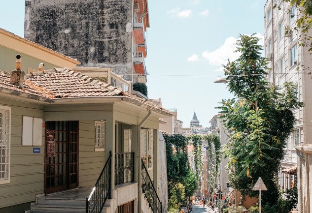 Beyoğlu’nun Kalbinde Yaşam