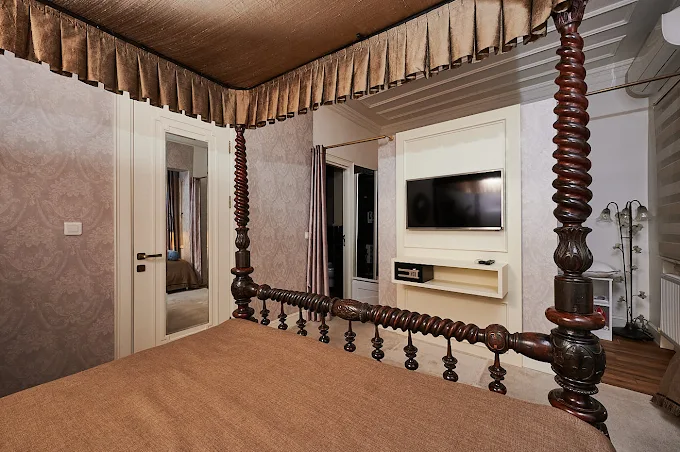 2025 beyoğlu boutique accommodation, beyoğlu butik oteller, istanbul small hotels, beyoğlu design hotels, faik pasha apartments, uzun süreli konaklama, sanat oteli, istanbul holiday recommendation, local living, home experience, cihangir small hotel, galata small hotel