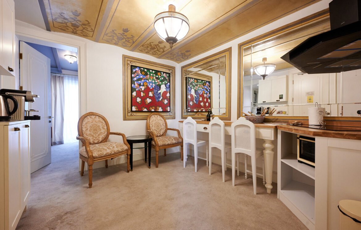 beyoglu hotels, beyoğlu hotel, beyoğlu otelleri, beyoğlu butik otel, beyoğlu design hotel, beyoğlu design hotels, istanbul beyoğlu hotels, best hotels in beyoğlu, faik pasha apartments, faik pasha suites, cihangir hotels, çukurcuma hotels, galata hotels, karaköy hotels, family hotels, luxury hotels, istanbul small hotels, modern otel, residence hotel, küçük otel, konaklama, oda tipleri, uzun süreli konaklama, promosyon, rezervasyon, sanat oteli, 2025, mahalle rehberi, apart otel, butik apart