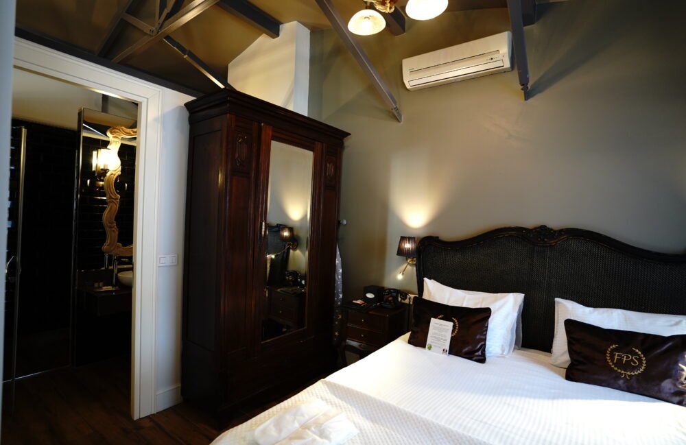 beyoglu hotels, beyoğlu design hotel, istanbul small hotels, butik otel, aile oteli, faik pasha apartments, cihangir hotels, çukurcuma hotels, galata hotels, karaköy hotels, 2025, konaklama, küçük otel, uzun süreli konaklama, sanat oteli, iş oteli, oda tipleri, promosyon, rezervasyon, mahalle rehberi