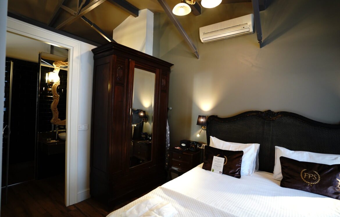 beyoglu-hotels-2025-experience-design-hotels (1) beyoglu hotels, beyoğlu design hotel, istanbul small hotels, butik otel, aile oteli, faik pasha apartments, cihangir hotels, çukurcuma hotels, galata hotels, karaköy hotels, 2025, konaklama, küçük otel, uzun süreli konaklama, sanat oteli, iş oteli, oda tipleri, promosyon, rezervasyon, mahalle rehberi