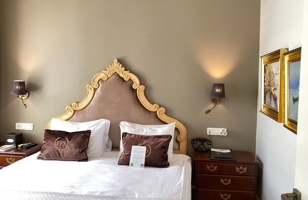 beyoglu hotels 2026, beyoğlu butik otel, tophane konaklama, galata yaşam alanı, istanbul tarihi oteller