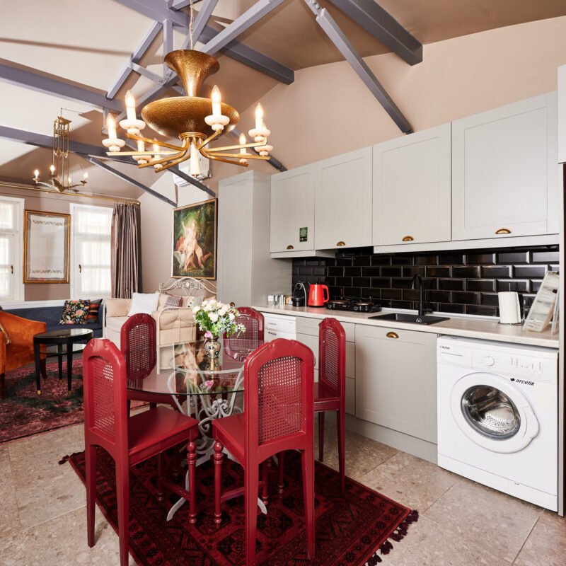 beyoglu hotels, beyoğlu hotel, beyoğlu otelleri, beyoğlu butik otel, beyoğlu design hotel, beyoğlu design hotels, istanbul beyoğlu hotels, best hotels in beyoğlu, faik pasha apartments, faik pasha suites, cihangir hotels, çukurcuma hotels, galata hotels, karaköy hotels, family hotels, luxury hotels, istanbul small hotels, modern otel, residence hotel, küçük otel, konaklama, oda tipleri, uzun süreli konaklama, promosyon, rezervasyon, sanat oteli, 2025, mahalle rehberi, apart otel, butik apart