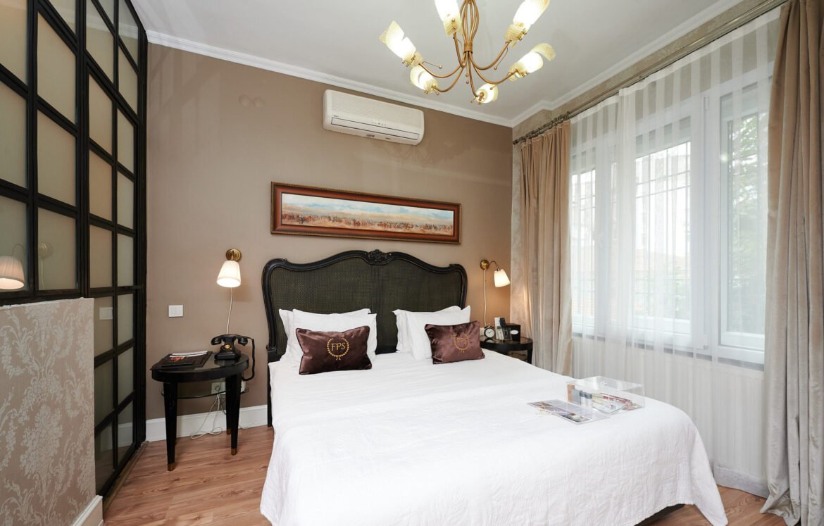 beyoglu-istanbul-2025-luks-butik-oteller (3) beyoğlu istanbul, lüks butik oteller, istanbul luxury hotel, beyoğlu konaklama, butik otel, modern otel, faik pasha apartments, galata hotels, çukurcuma hotels, cihangir hotels, karaköy hotels, oda tipleri, aile oteli, uzun süreli konaklama, sanat oteli, 2025, promosyon, rezervasyon, mahalle rehberi