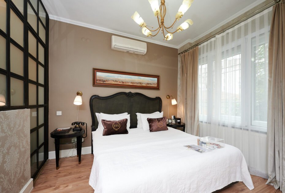 beyoğlu istanbul, lüks butik oteller, istanbul luxury hotel, beyoğlu konaklama, butik otel, modern otel, faik pasha apartments, galata hotels, çukurcuma hotels, cihangir hotels, karaköy hotels, oda tipleri, aile oteli, uzun süreli konaklama, sanat oteli, 2025, promosyon, rezervasyon, mahalle rehberi