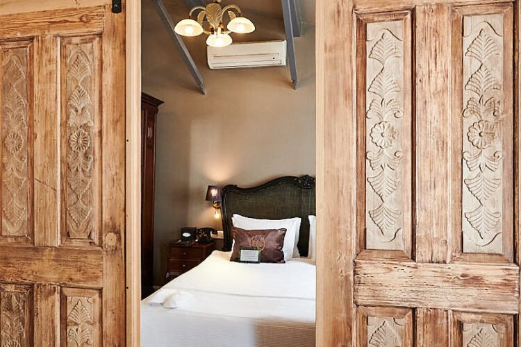 Beyoğlu Hotels İstanbul 2025 | Şehrin Kalbinde Butik, Design ve Tarihi Konaklama Rehberi